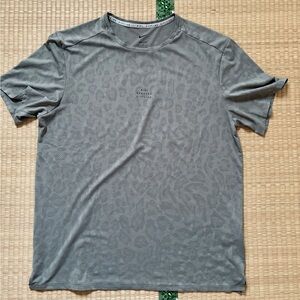 nike running division shirt